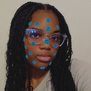 Meet your Posher, Le'aira